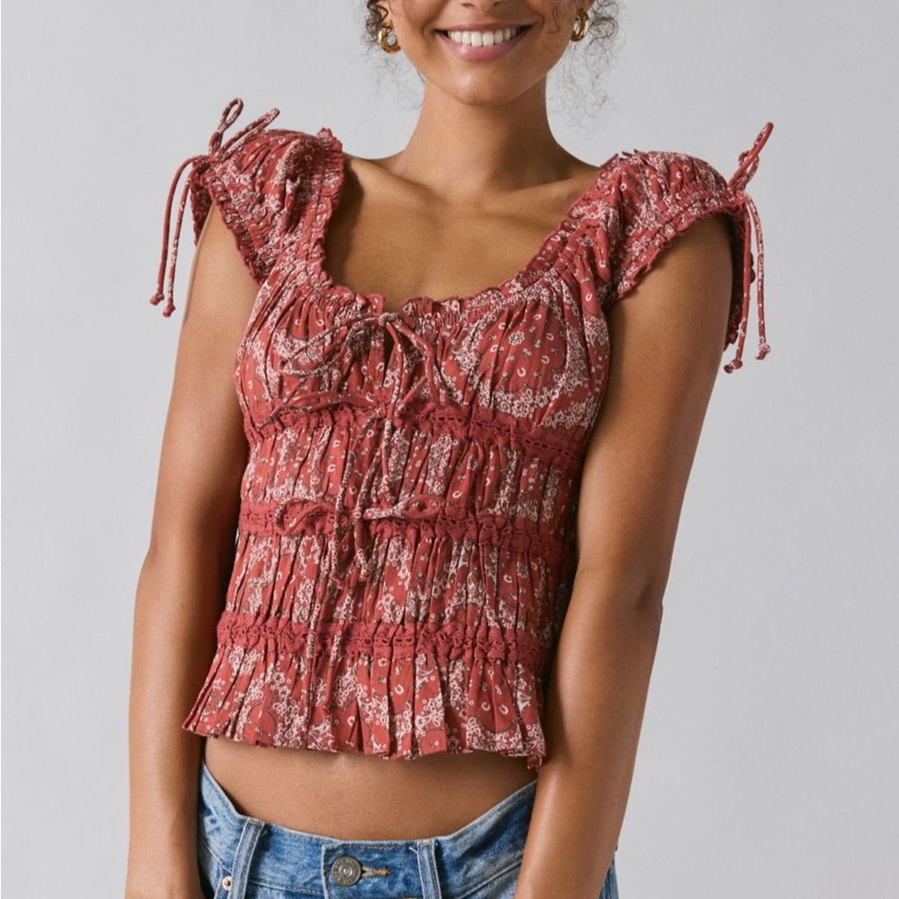 Kimchi Blue Remi Tie Front Blouse — paisley print
